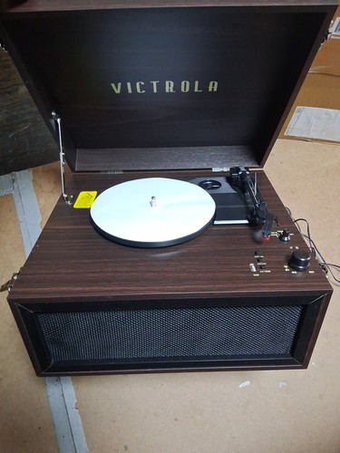 Victrola the liberty - -,